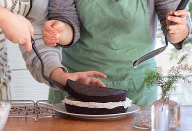 Decorar torta con crema