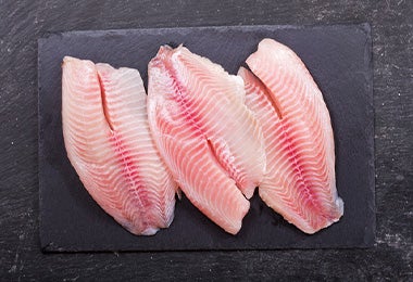 Filetes de pescado alimentos con sabor umami