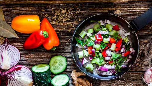 Mesa con variedad de vegetales