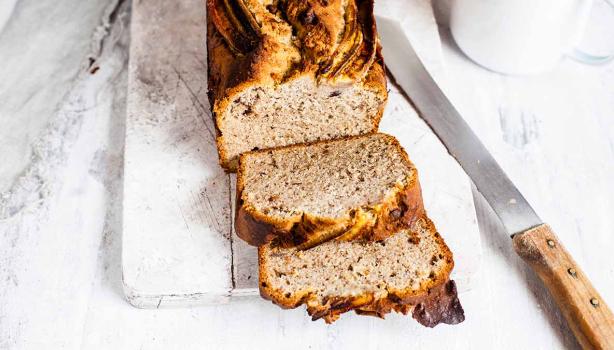 Pan sin gluten cortado en tajadas