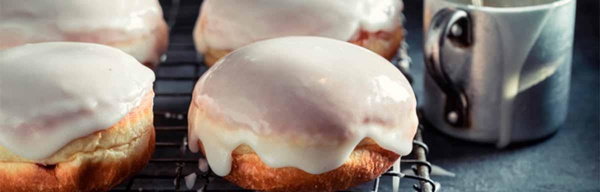 Donas con glaseado blanco