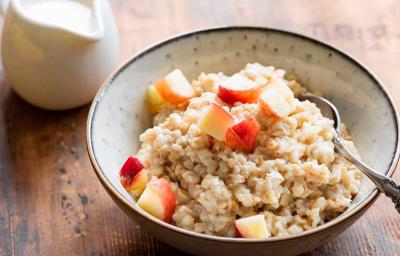 Avena con manzana, un desayuno balanceado Avena con manzana, un desayuno balanceado