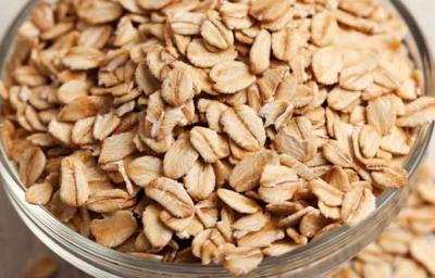 Avena servida en un bowl. Avena servida en un bowl.