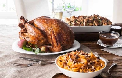 Podemos preparar un pavo entero o alguno de sus cortes.