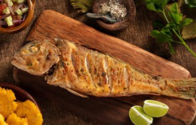 Receta con pescado frito para consumir en cuaresma