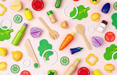 Alimentos y utensilios para preparar comidas divertidas para niños