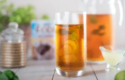 Ecco con Hierbabuena y Limón Ecco con Hierbabuena y Limón