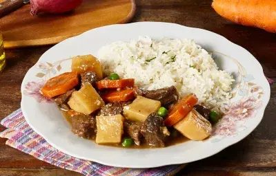 Guiso de Carne Guiso de Carne