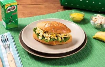 Pollo Deshilachado con Mostaza Pollo Deshilachado con Mostaza