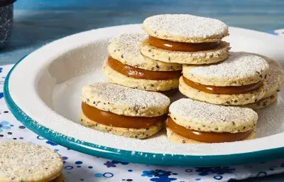 Alfajor de Quinua y Chía Alfajor de Quinua y Chía