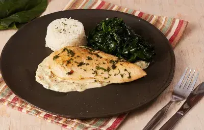 Pollo a las Finas Hierbas Pollo a las Finas Hierbas