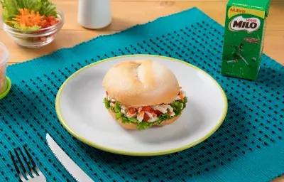 Pollo con Verduras Pollo con Verduras