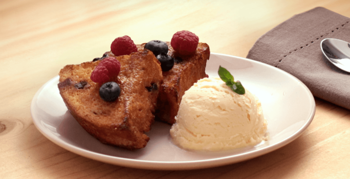 Tostadas Francesas de Panetón con Helado