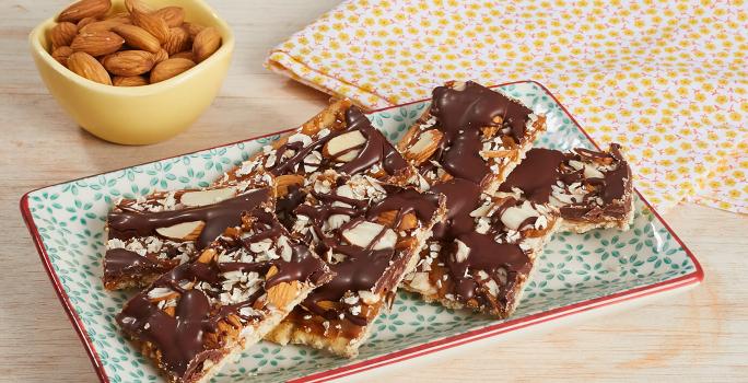 Crackers de manjar y chocolate