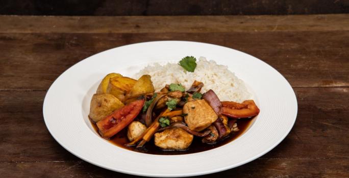 Saltado de pollo