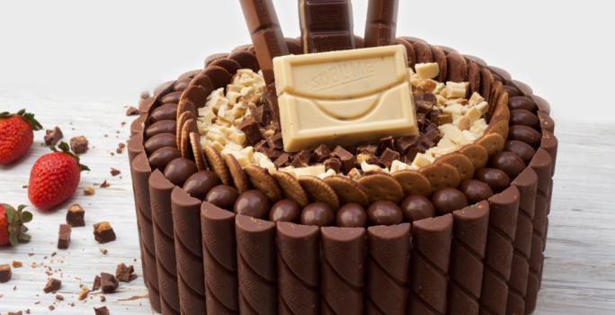 Torta Black and White
