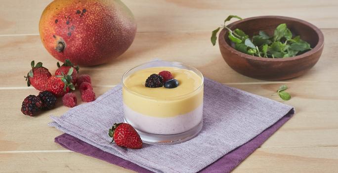 Flan Helado de Queso con Frutas