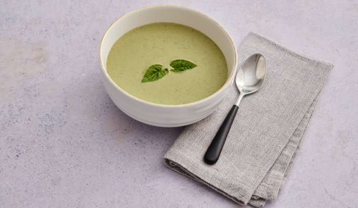 Salsa pesto cremosa para pastas y más